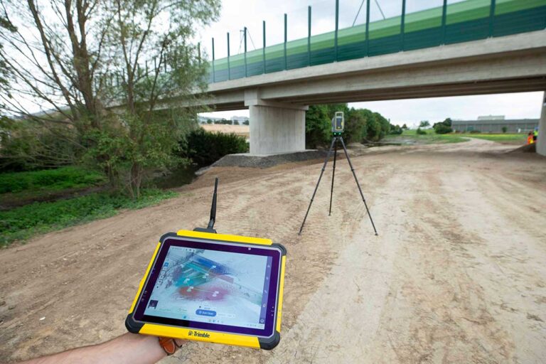 trimble-t110-1280-5